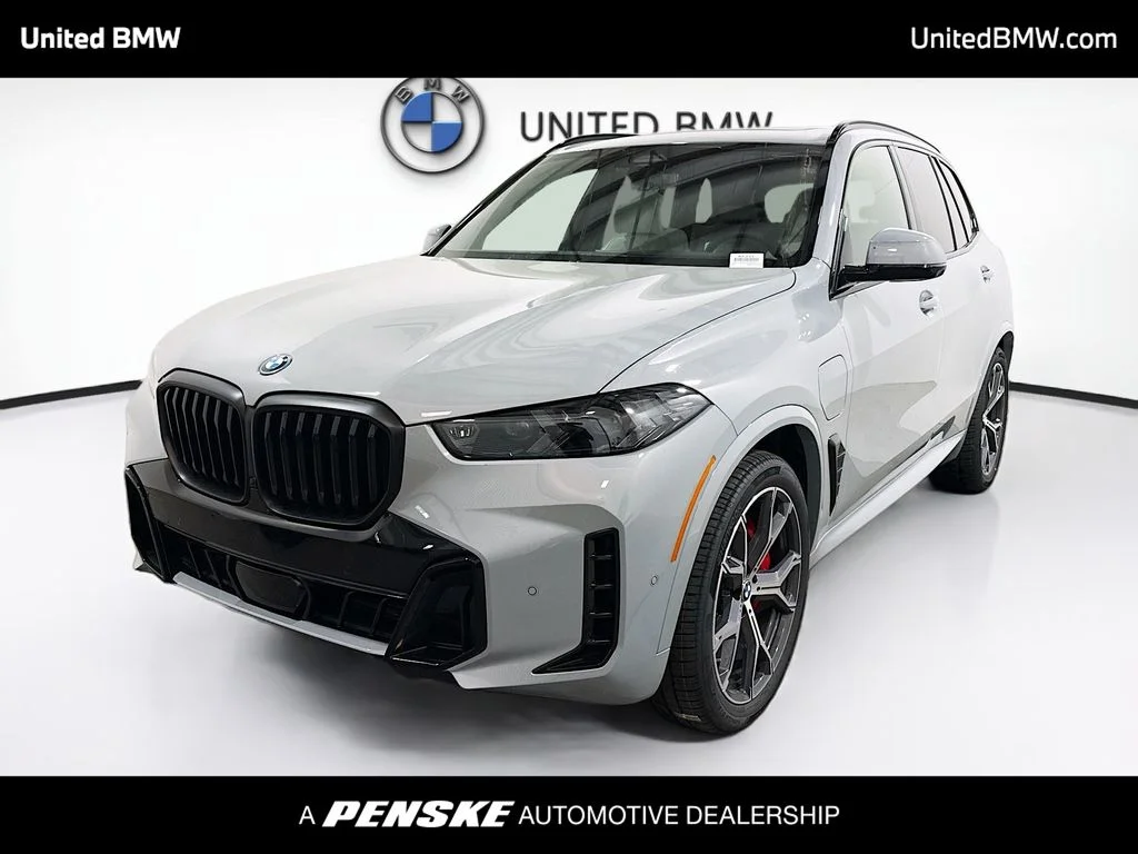 2026 BMW X5 xDrive50e's photo