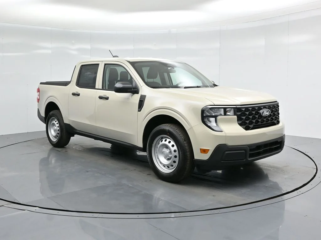 New 2025 Desert Sand Ford XL image 51