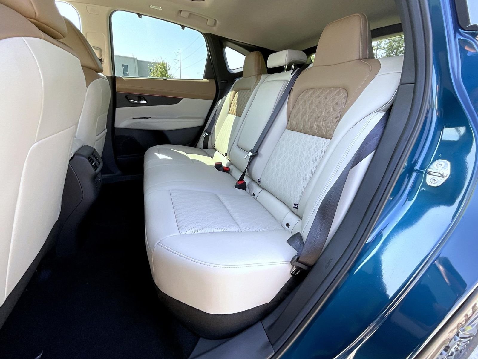 New 2027 Aurora Blue Pearl Metallic Nissan Platinum image 20