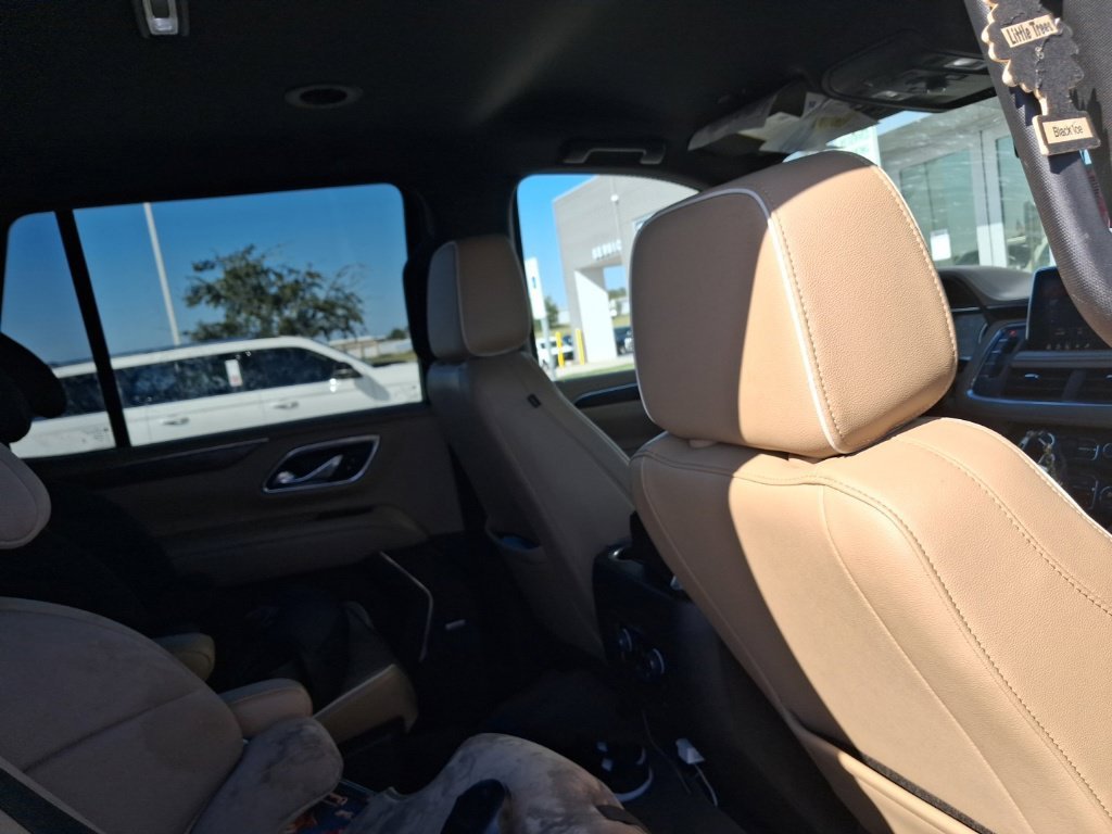 Used 2021 White Chevrolet Premier image 5