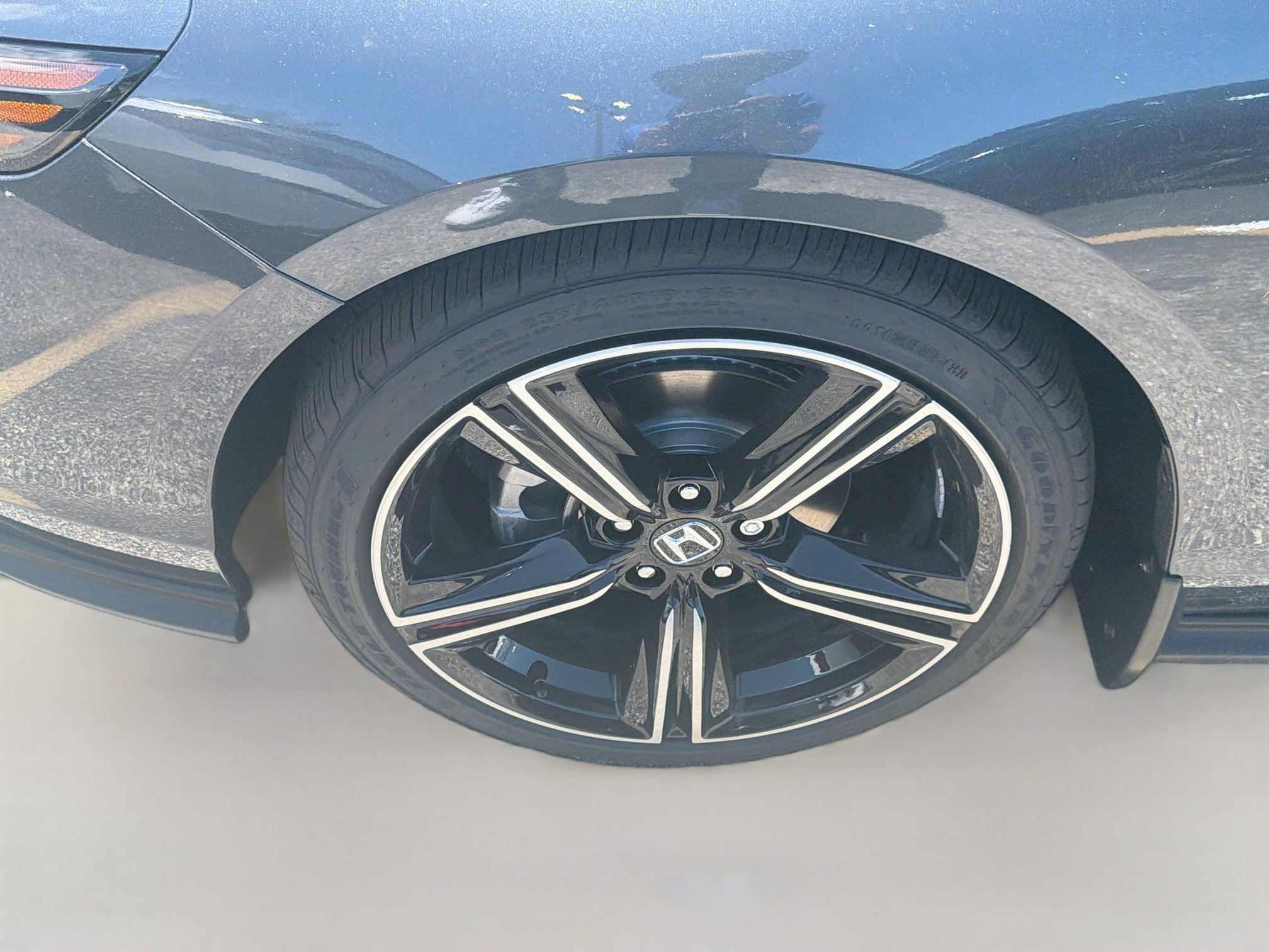 New 2026 Meteorite Gray Metallic Honda SE image 25