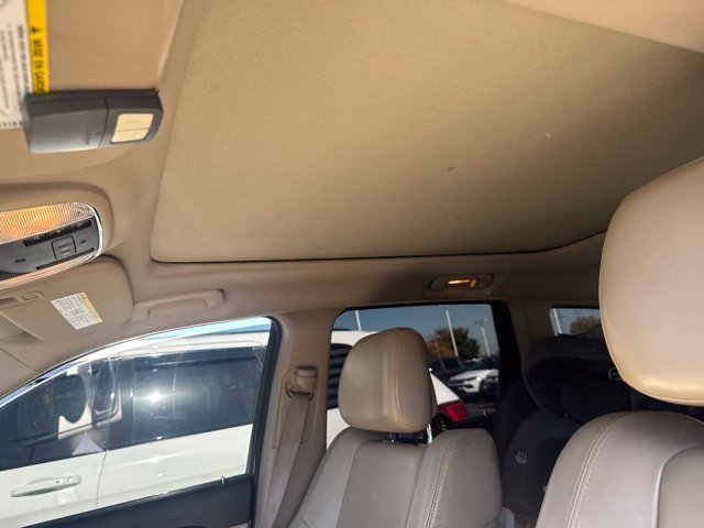 Used 2014 White Jeep Limited image 6
