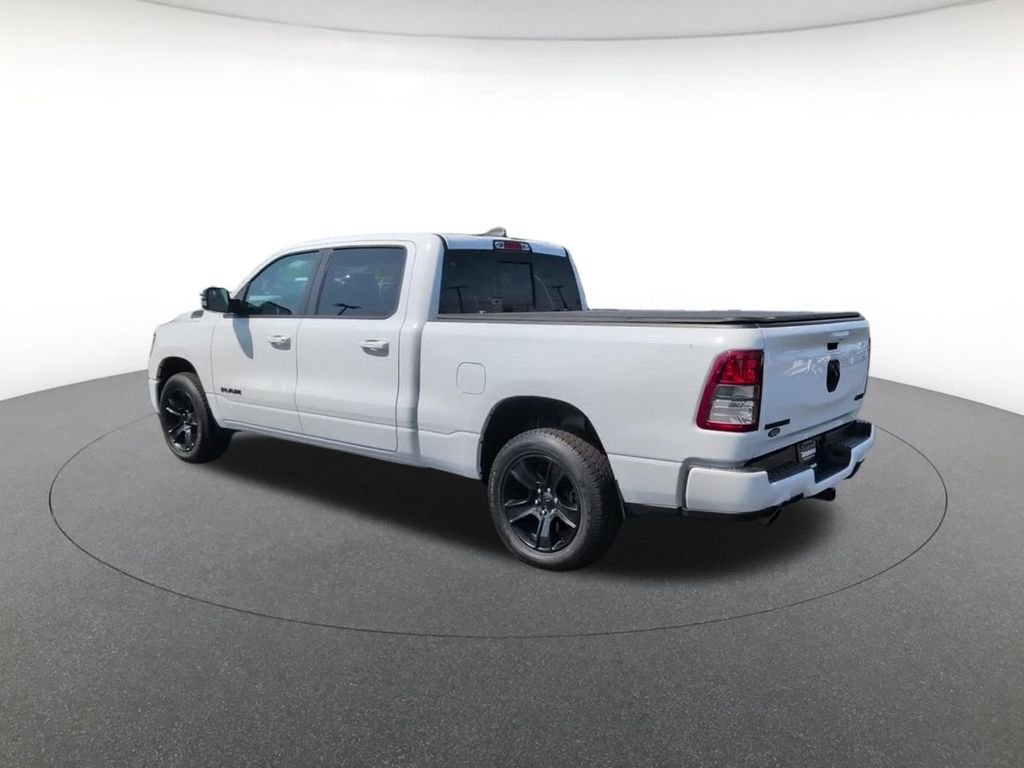 Certified Used 2022 White Ram Big Horn/Lone Star image 9