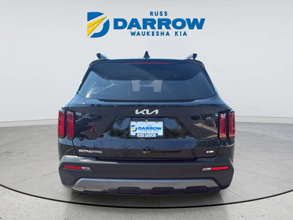 Certified Used 2023 Black Kia X-Line S image 4