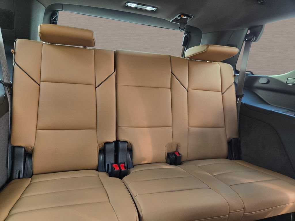 2026 Cadillac Escalade Luxury - Photo 14
