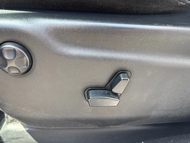 Used 2019 Bright White Clearcoat Jeep Altitude image 14