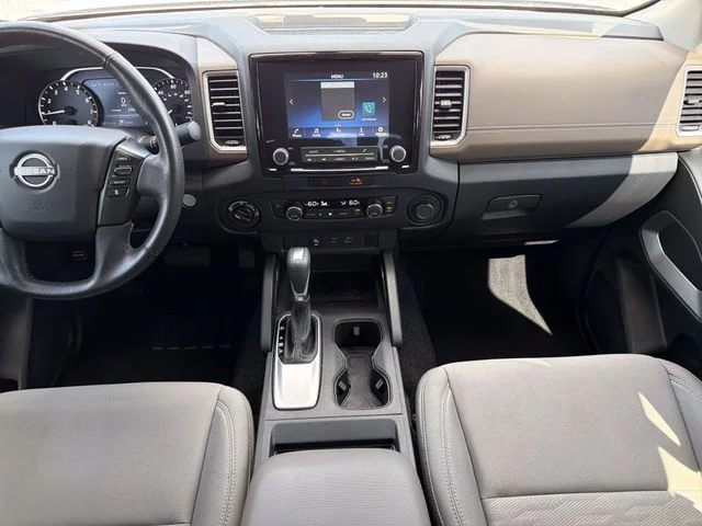 Used 2022 White Nissan SV image 13