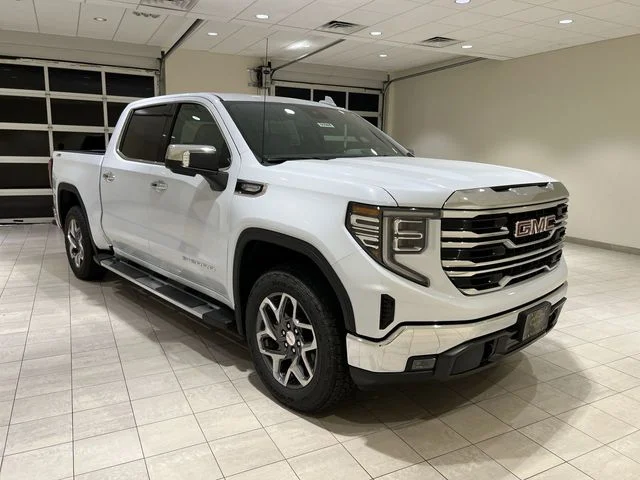 New 2026 White GMC SLT image 7