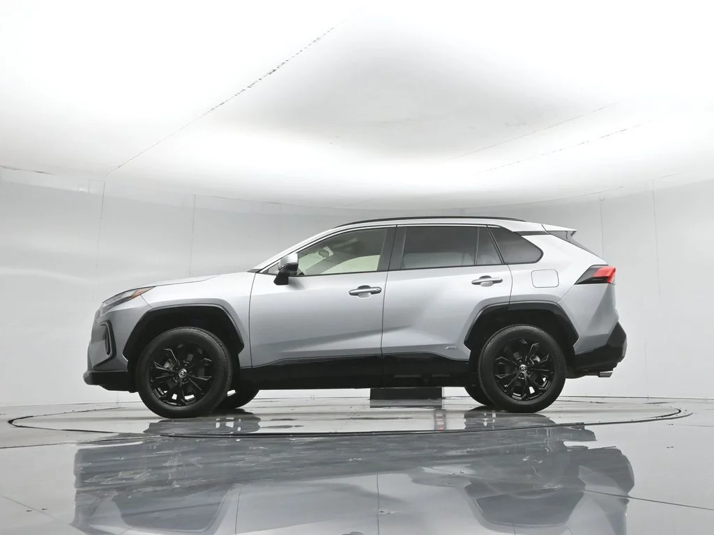 Used 2025 Silver Toyota SE image 7