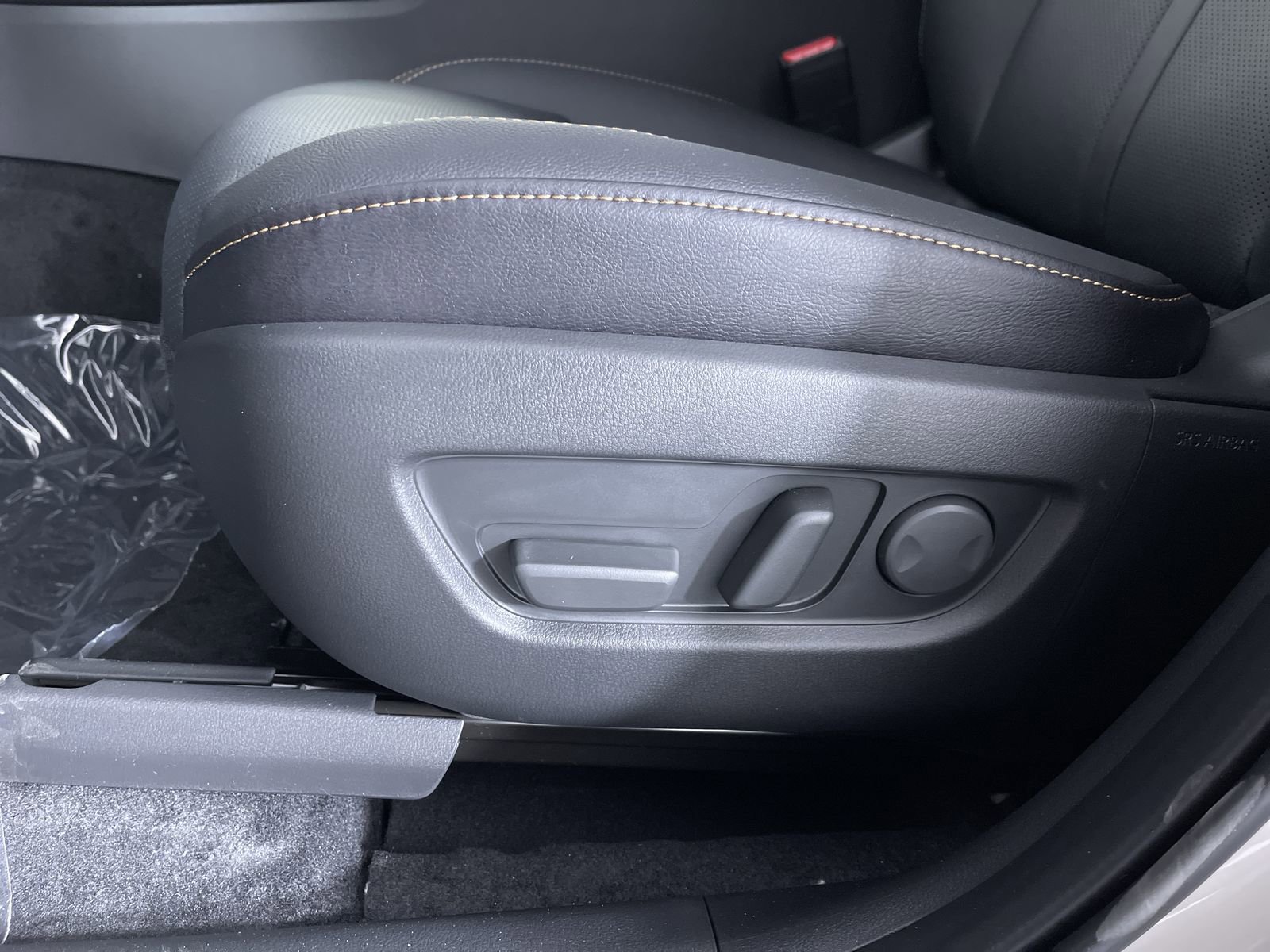 New 2026 Platinum Quartz Metallic Mazda Preferred image 13