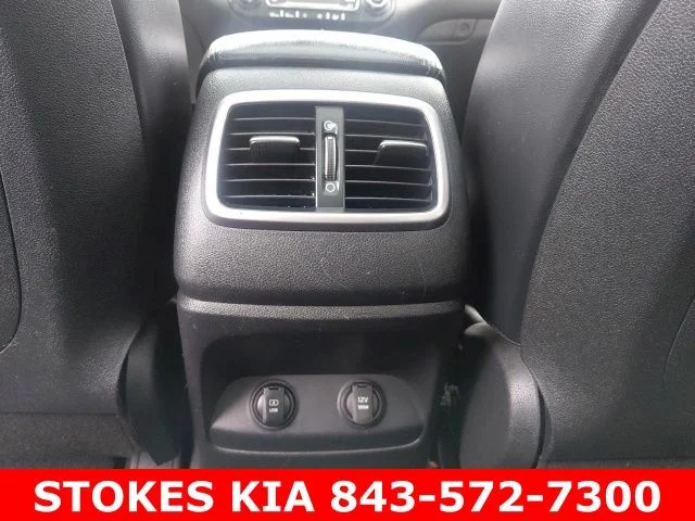 Used 2020 Silver Kia EX image 29
