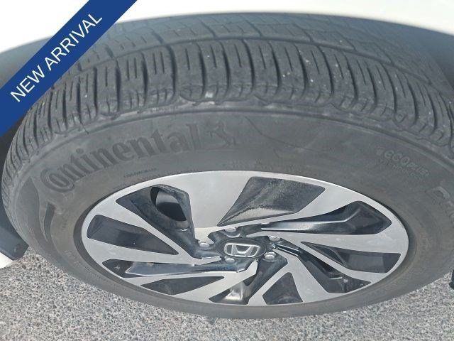 Used 2018 Taffeta White Honda LX image 23