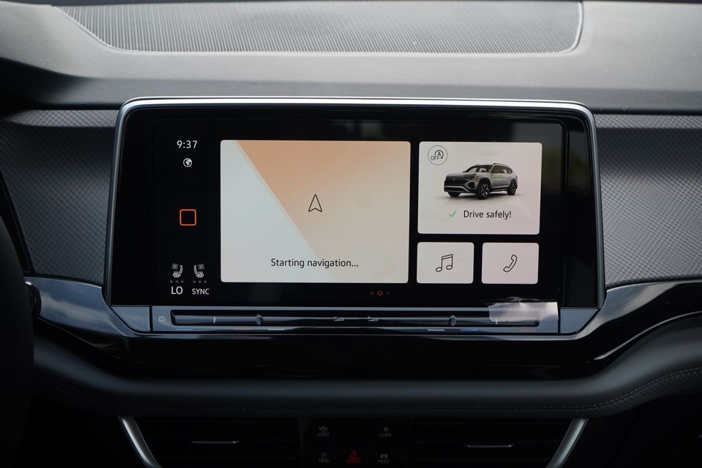 New 2026 Opal White Pearl Volkswagen Peak Edition image 11