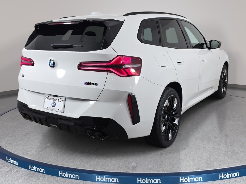 New 2026 Alpine White BMW M50 xDrive image 5