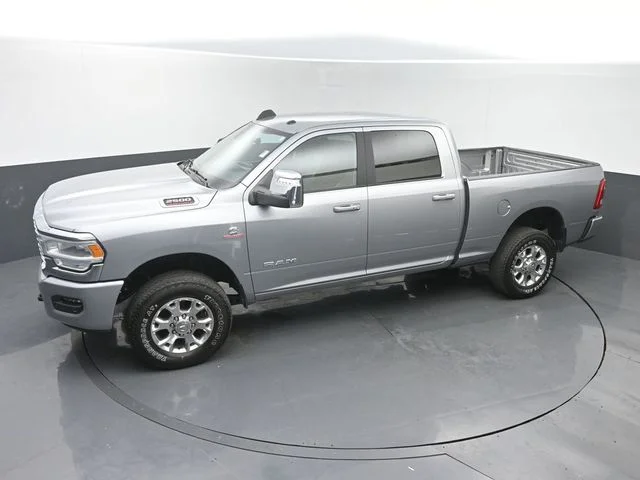 Used 2024 Silver Ram Laramie image 35
