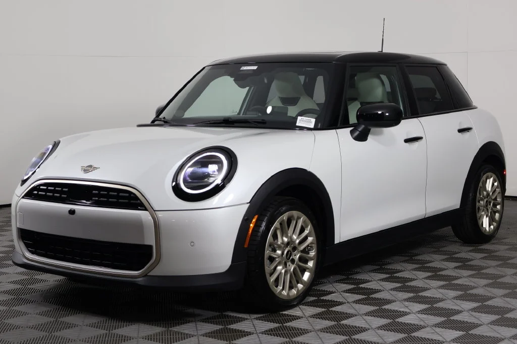 2027 MINI Hardtop 4 Door