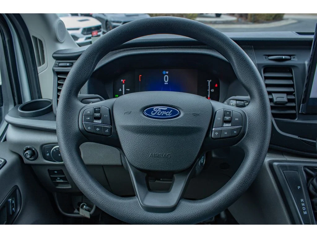 New 2026 OXFORD WHITE Ford Base image 22