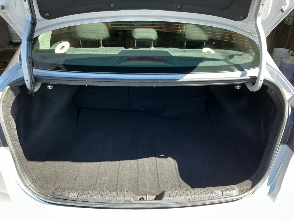 Used 2015 Silver Kia EX image 20