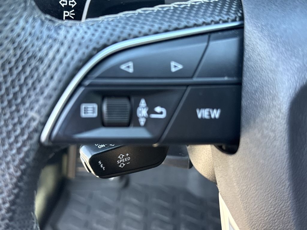 2022 Audi SQ5 Premium - Photo 21