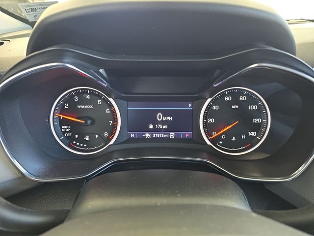 Used 2021 White Chevrolet LT image 17