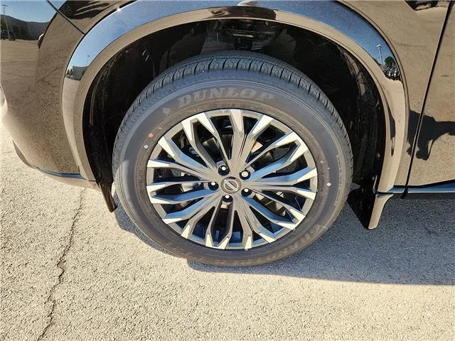 New 2026 KH3 Super Blac Nissan Platinum All-Wheel Drive 2026.5 image 5
