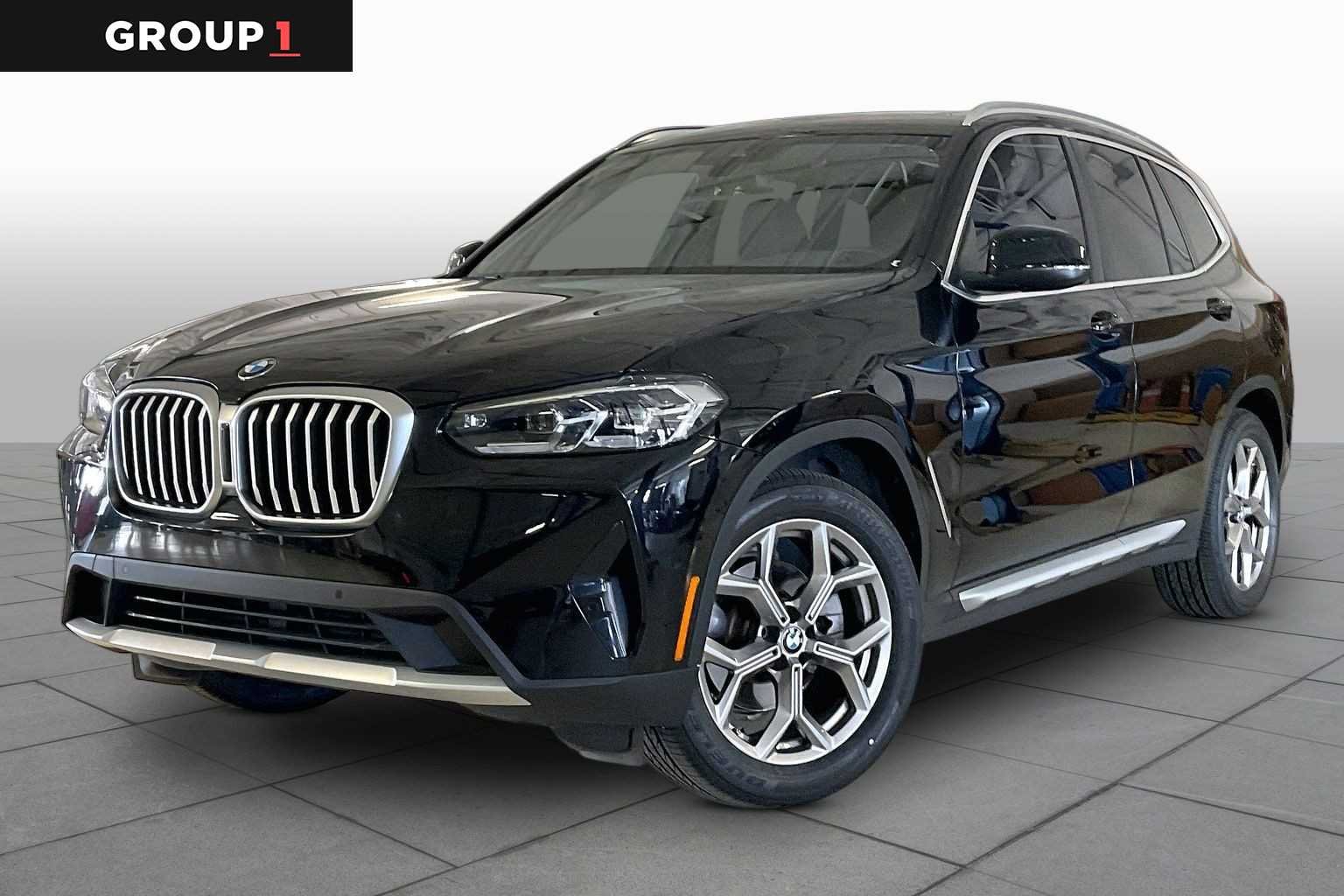 2023 BMW X3 sDrive30i's photo