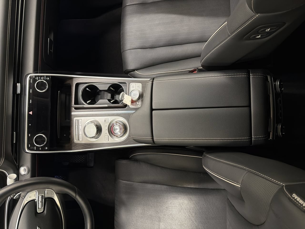 2023 GENESIS GV80 Standard - Photo 23