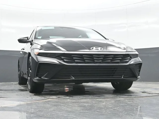 New 2026 Black Hyundai SEL Sport image 22