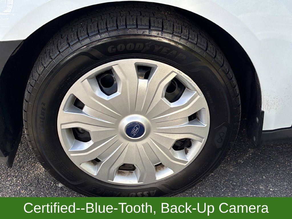 Used 2022 White Ford XL image 18