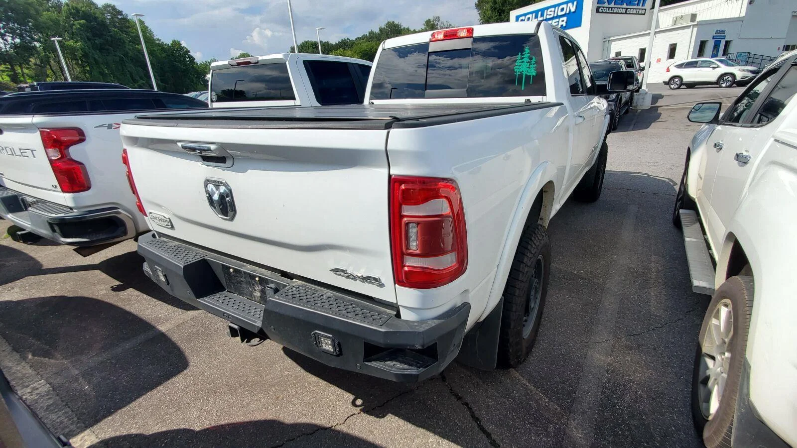 Used 2022 Bright White Clearcoat Ram Longhorn image 9