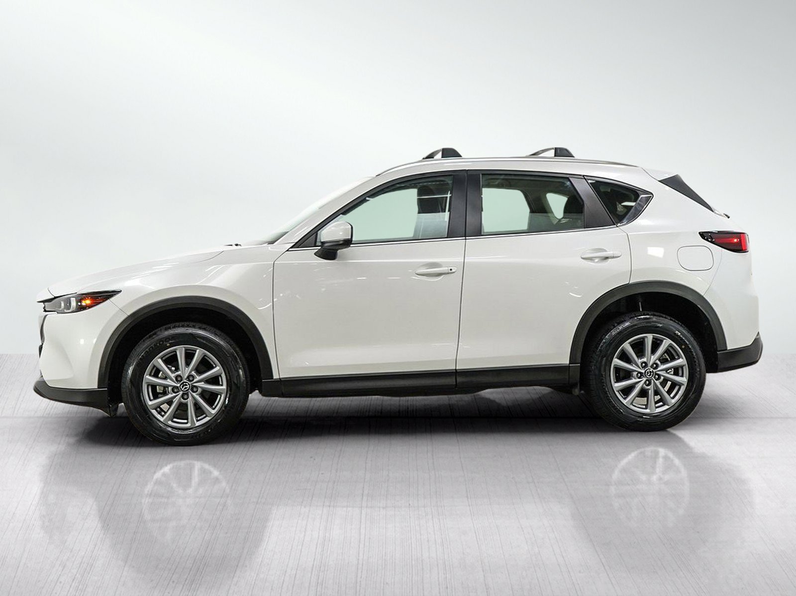 Used 2023 Mazda CX-5 S with VIN JM3KFBAMXP0243563 for sale in Burnsville, Minnesota