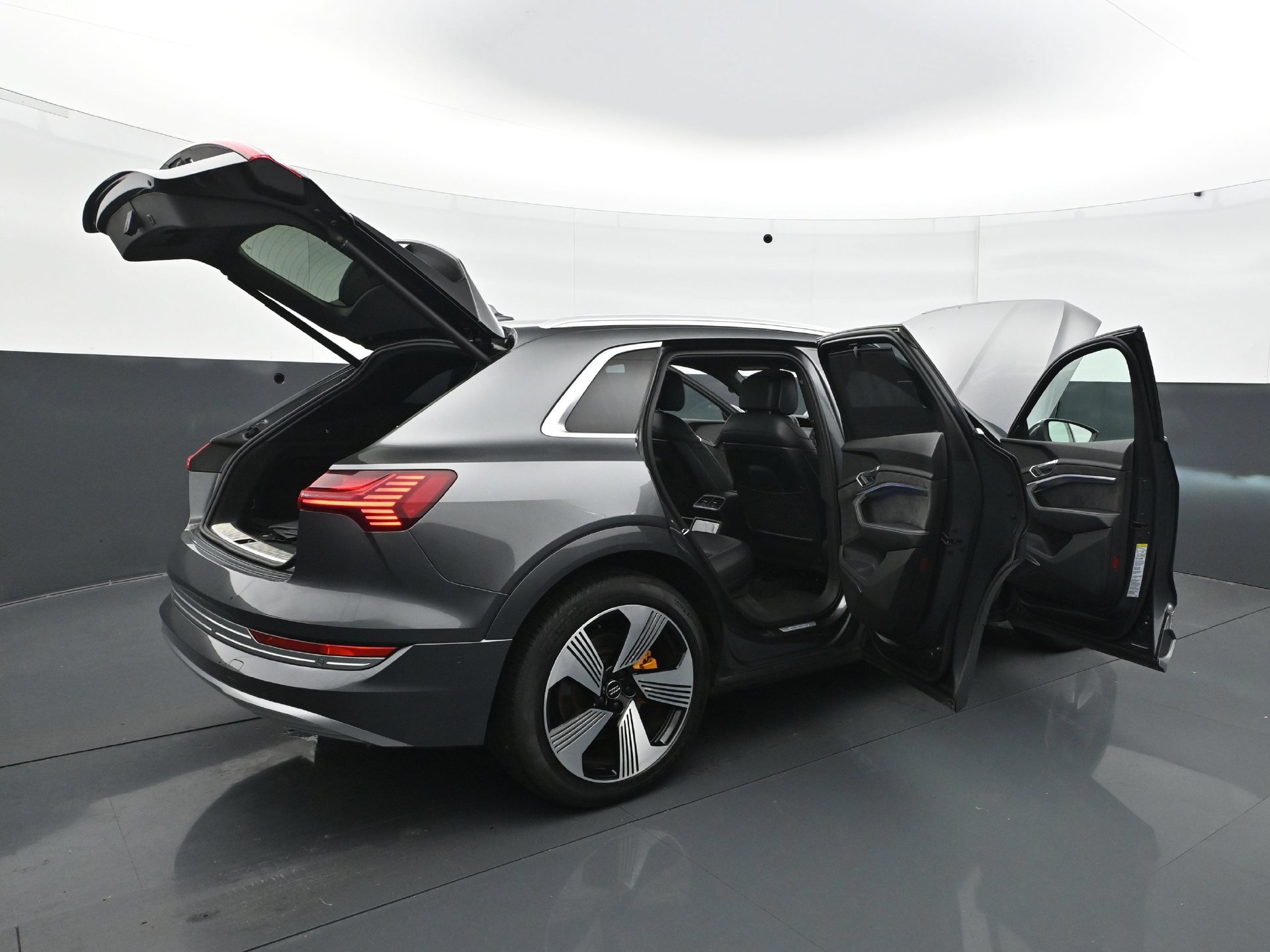 Used 2019 Daytona Gray Pearl Audi Prestige image 38