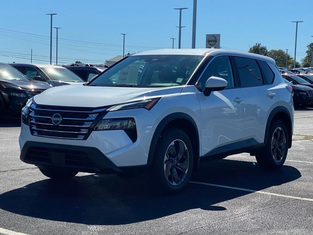 2026 Nissan Rogue SV - Photo 8