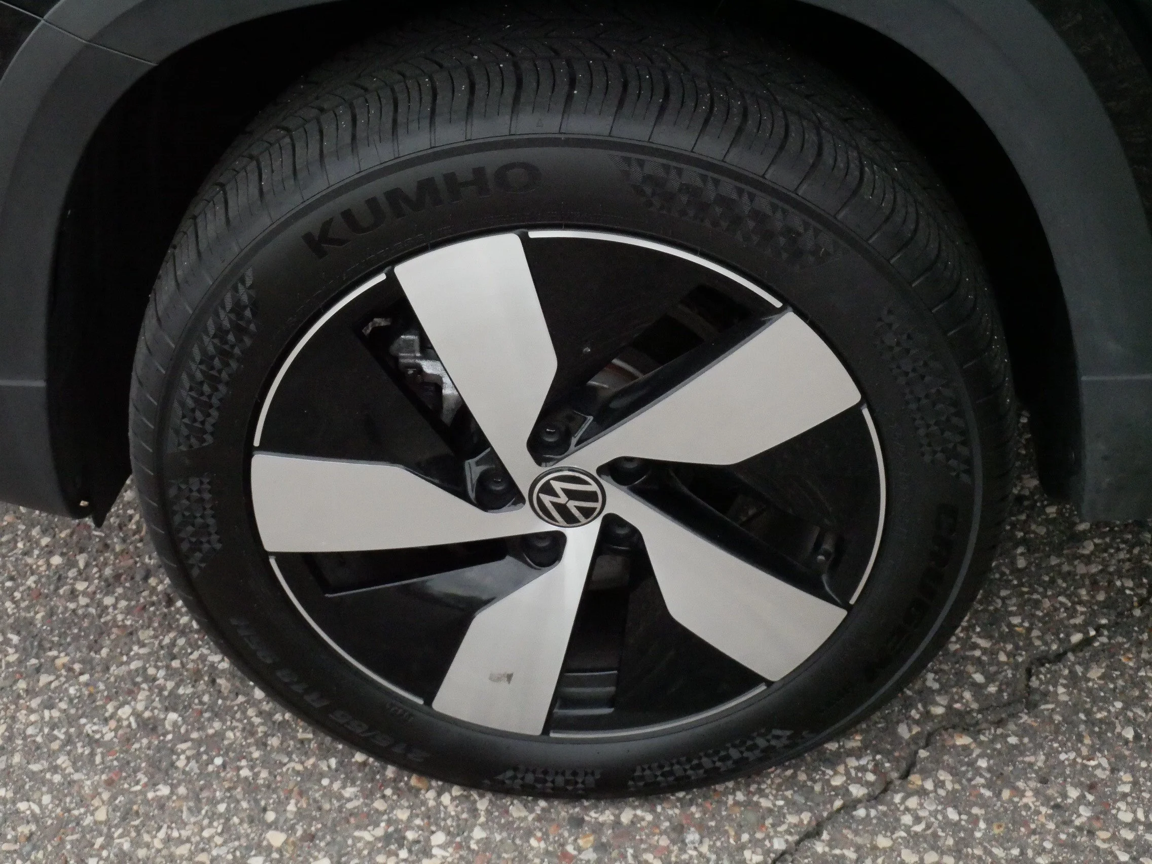 Used 2025 Deep Black Pearl Volkswagen S image 15
