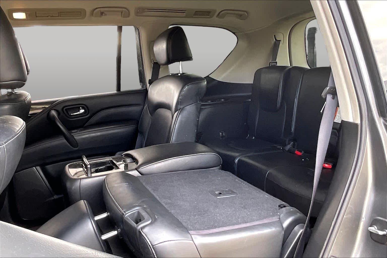 Used 2020 Graphite Shadow INFINITI LUXE image 20
