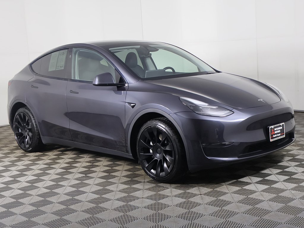 Used 2024 Tesla Model Y Long Range with VIN 7SAYGDEE9RA222299 for sale in Akron, OH