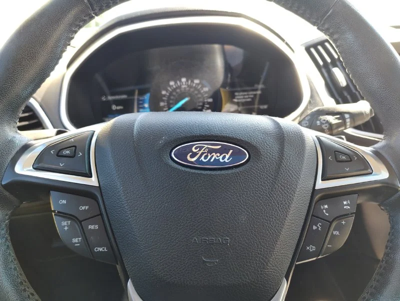 Used 2016 Black Ford SEL image 14