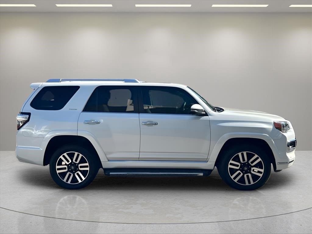 Used 2022 Blizzard Pearl Toyota Limited image 7
