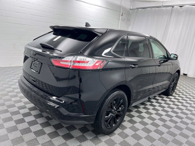 Used 2023 Agate Black Metallic Ford SE image 5