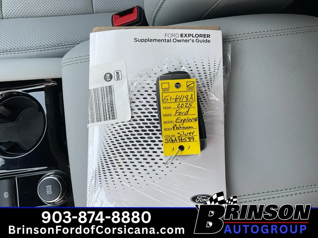 Used 2025 Iconic Silver Metallic Ford Platinum image 40