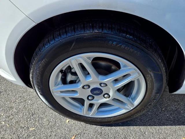 Used 2018 White Ford SE image 23