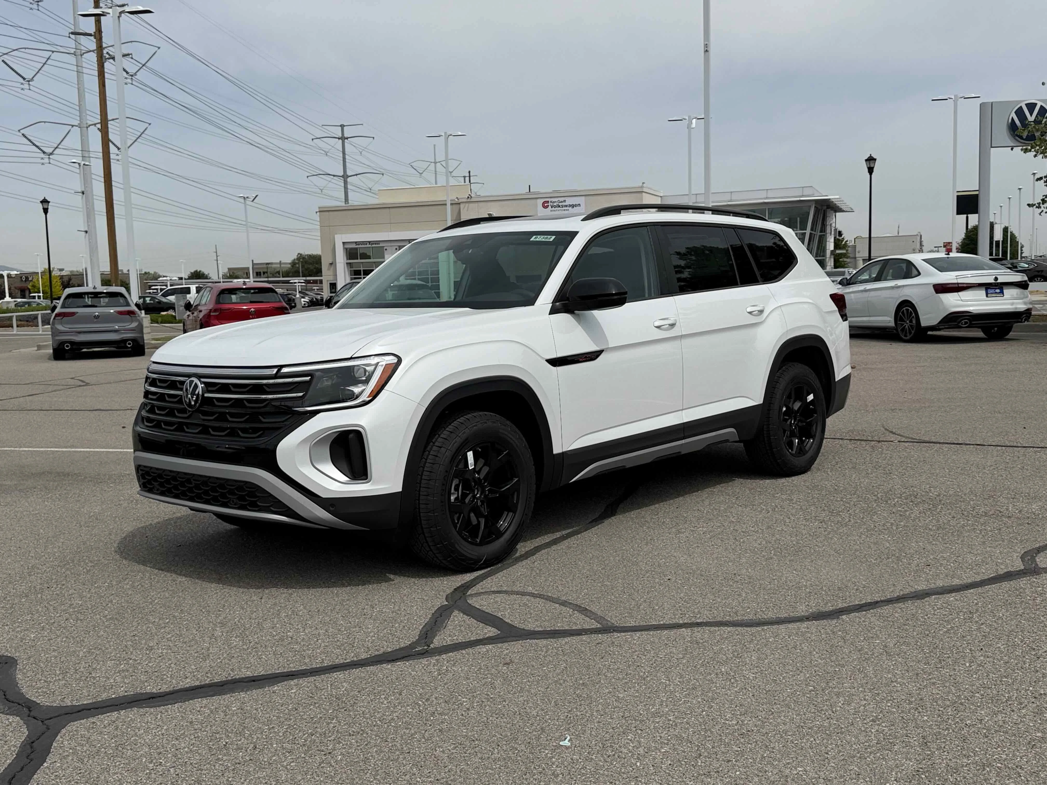 New 2026 Pearl Volkswagen 2.0T Peak Edition image 1