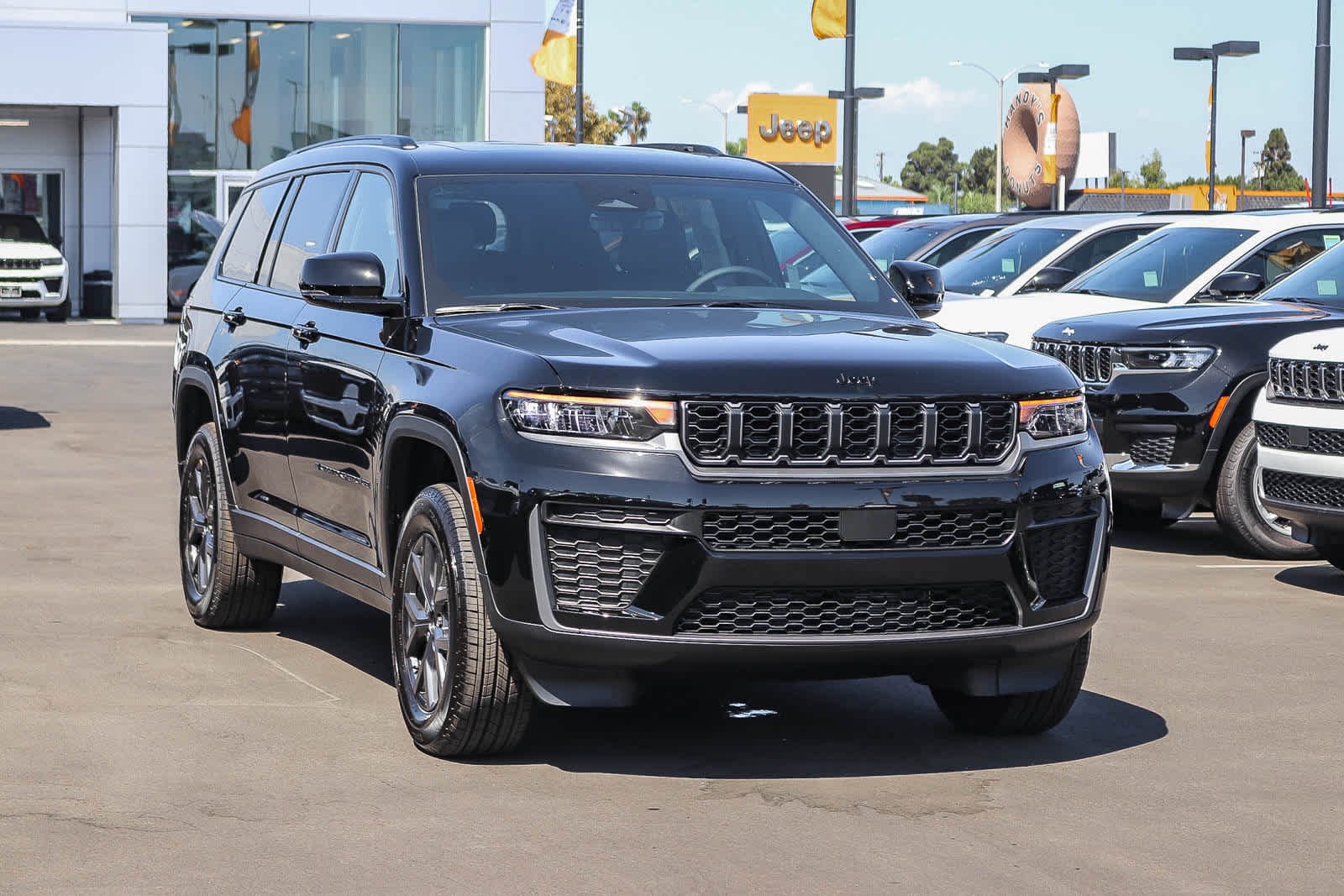 New 2027 High-Gloss Black Paint Jeep Laredo Altitude image 3