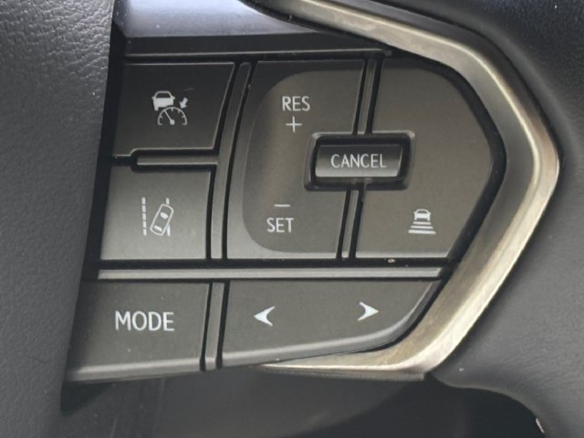 Used 2024 Silver Lexus 600 Luxury image 12