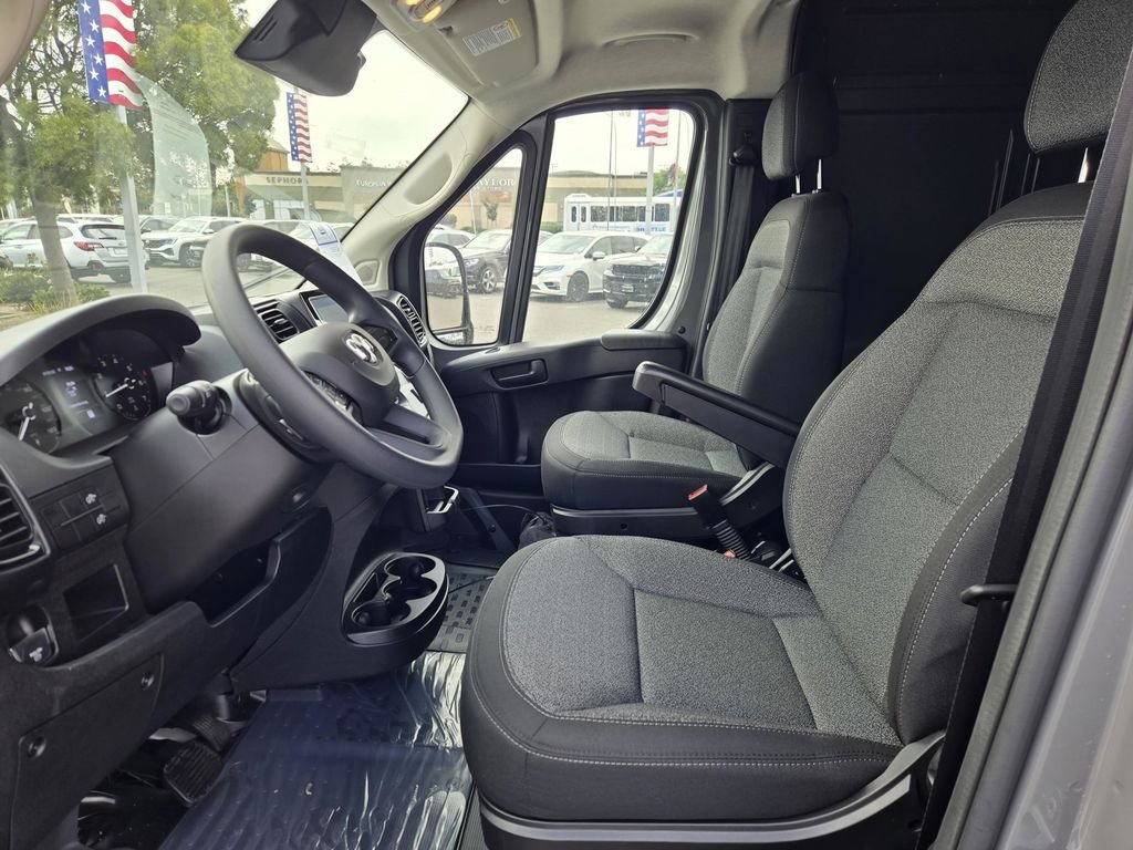 New 2026 Ceramic Gray Clearcoat RAM Tradesman image 15
