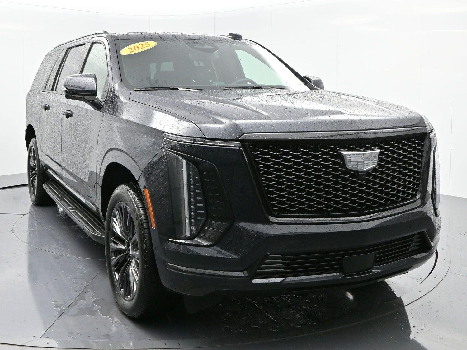 2025 Cadillac Escalade ESV Sport photo 2