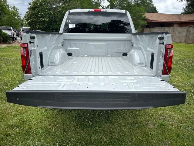 New 2026 Avalanche Ford XLT image 21