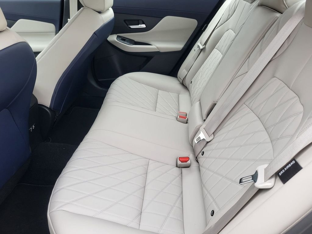 New 2026 Aspen White Tricoat Nissan SL image 20