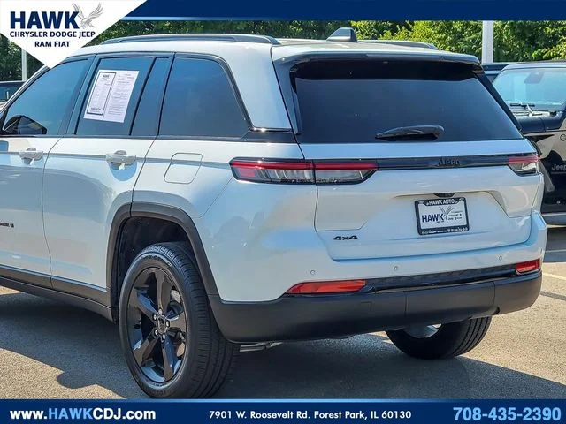 Certified Used 2024 White Jeep Altitude X image 6
