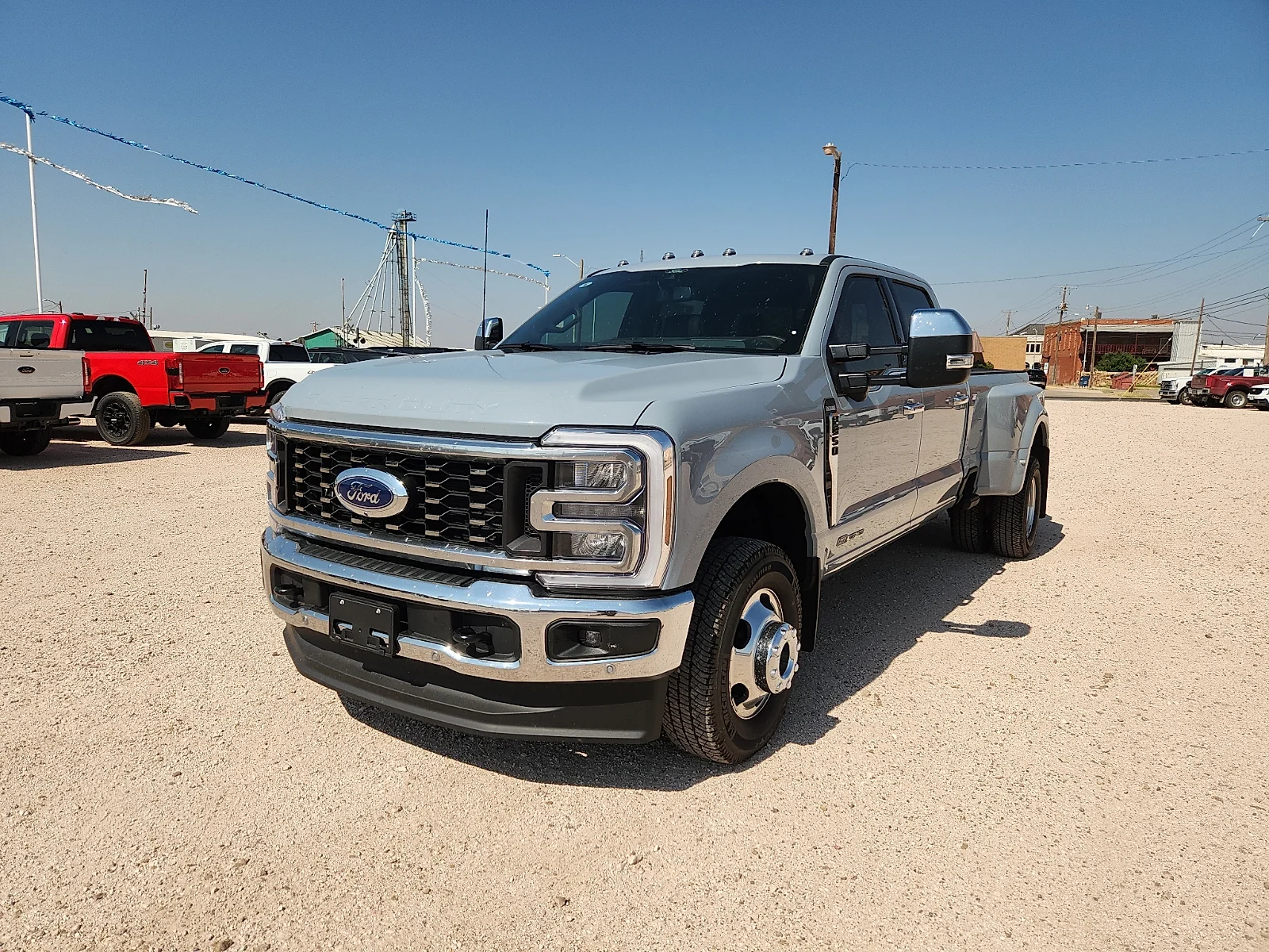 New 2026 Glacier Gray Metallic Tri-Coat Ford F-350® King Ranch® image 3